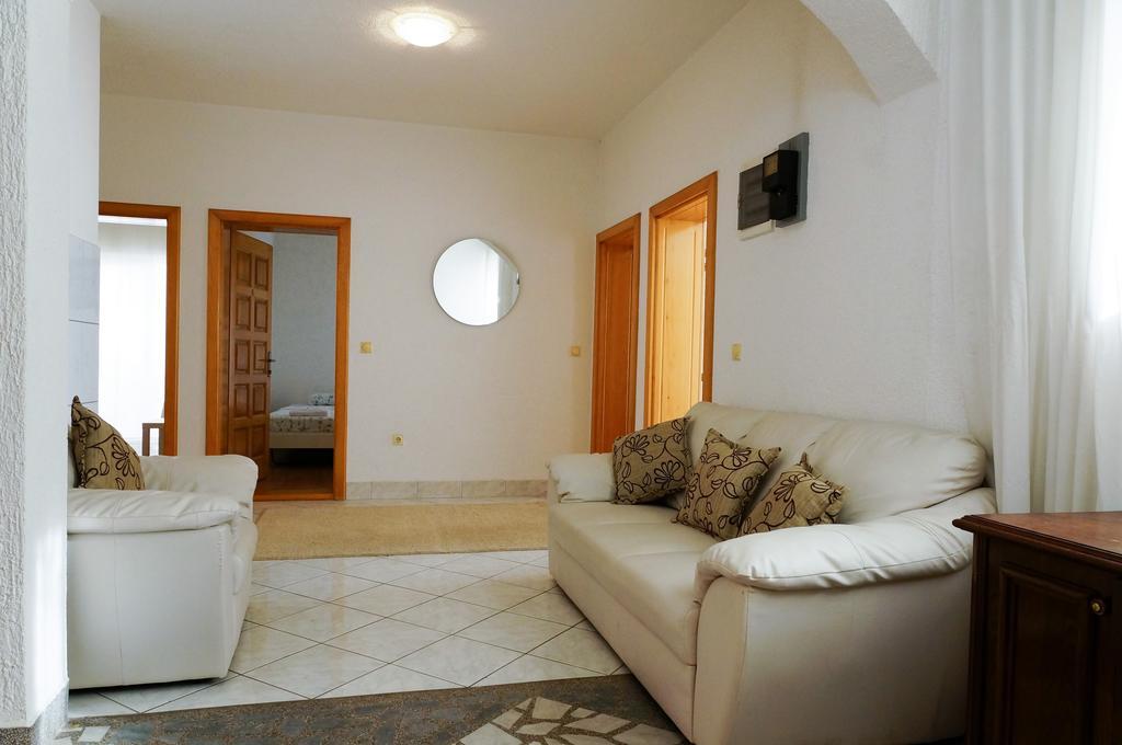 Guest House Heart Of Budva Exterior foto